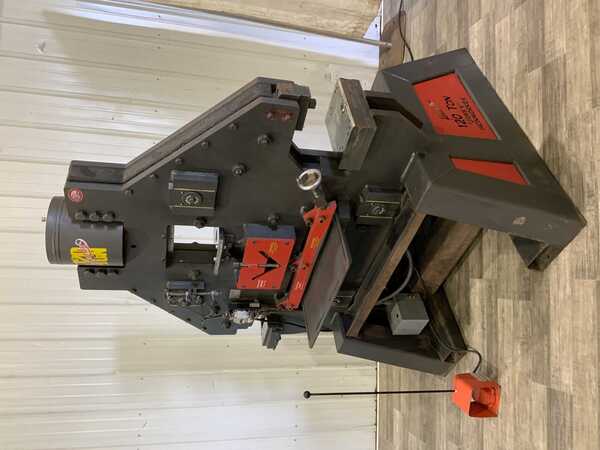 6" x 6" x 1/2" Edwards #120, hydraulic ironworker, 120 ton, 10 HP, 30 SPM, electric foot trip - Image 1