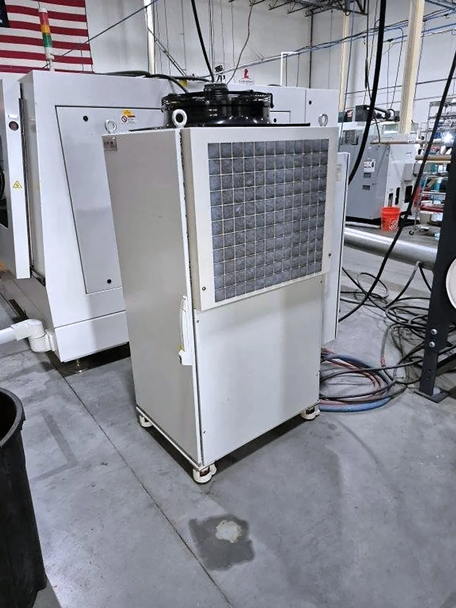 IPG #Lasercube, fiber laser, 4' x4'sheet, 48.25" X, 48.25" Y, 2.9" Z, 4000 watt IPG resonator, IPG chiller - Image 4