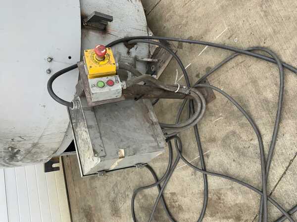 Roto-Finish #12, 12 cu.ft. vibratory bowl, 54" bowl diameter, polyurethane lined, drain, controls, 7.5 HP - Image 3