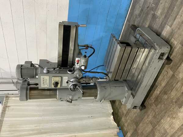 3' -8.25" Lincoln #820A, radial arm drill, 25" x 38" base, power arm elevation, manual head clamping, 2 HP - Image 1