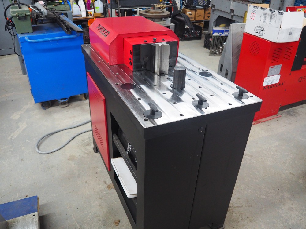 20 Ton, Nargesa #PP200, Horizontal Press Brake - Image 1