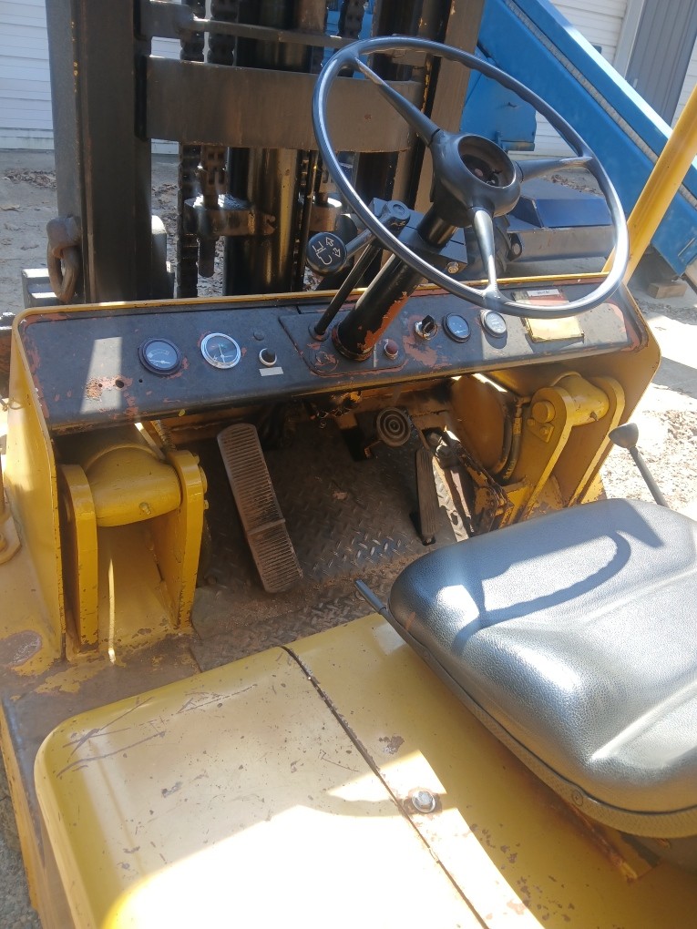 15000 lb. Hyster #S150A, Forklift with Rigging Boom - Image 4