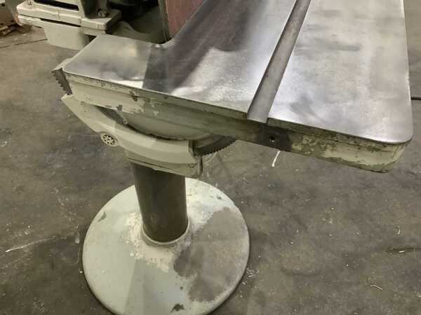 20" State Grinders #D20, pedestal disc sander, 27" x 10-1/2" tilting work table, forward & reverse spindle - Image 6
