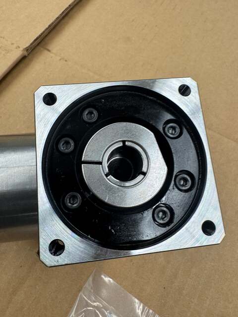 Apex Dynamics Right Angle Planetary Gearbox AER070-020 - Image 2