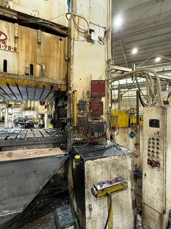 400 Ton, Danly #SE4-400-108x72B, straight side double crank press, 12" stroke, 42" Shut Height, 10" adj. - Image 4