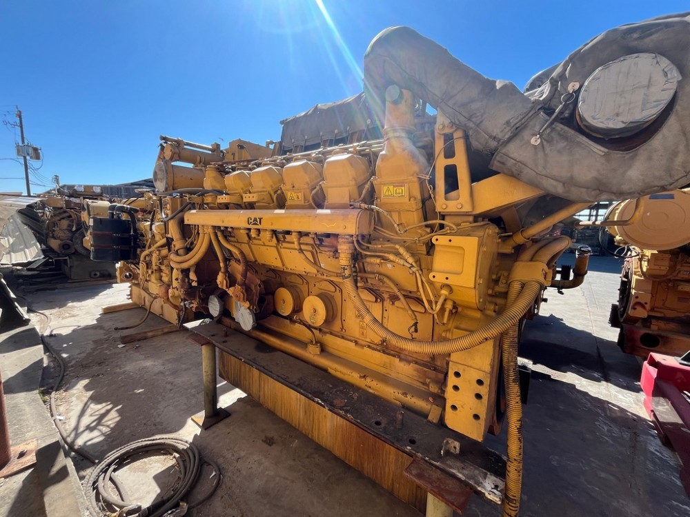 1300 HP Caterpillar #3512C, Marine Propulsion Engine Cores, Keel Cooling, 50K Hours, 2011 - Image 4