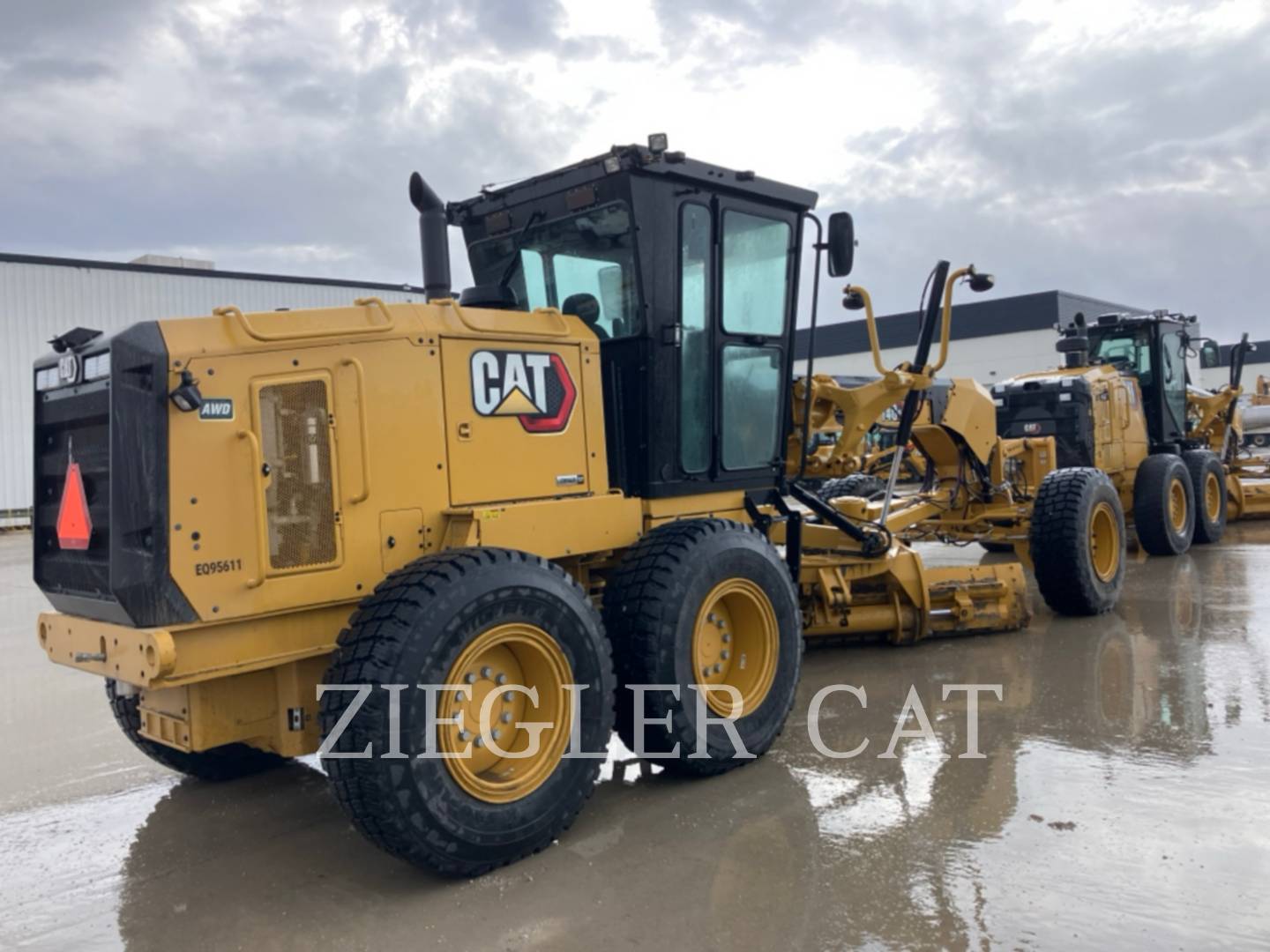 Caterpillar 140-01GC, Motor Grader, 397 hours, S/N: W9500342, 2023 - Image 3
