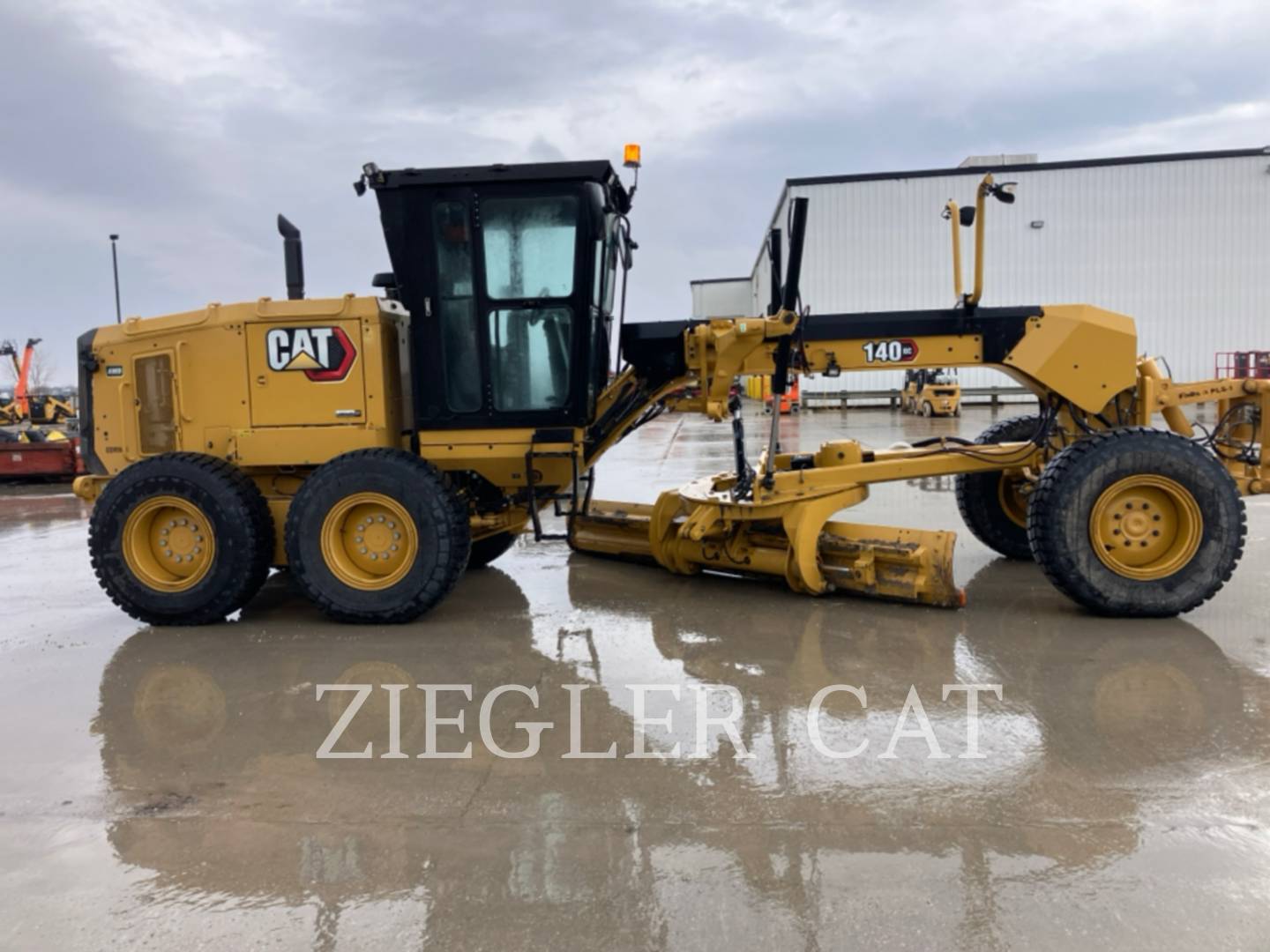 Caterpillar 140-01GC, Motor Grader, 397 hours, S/N: W9500342, 2023 - Image 6