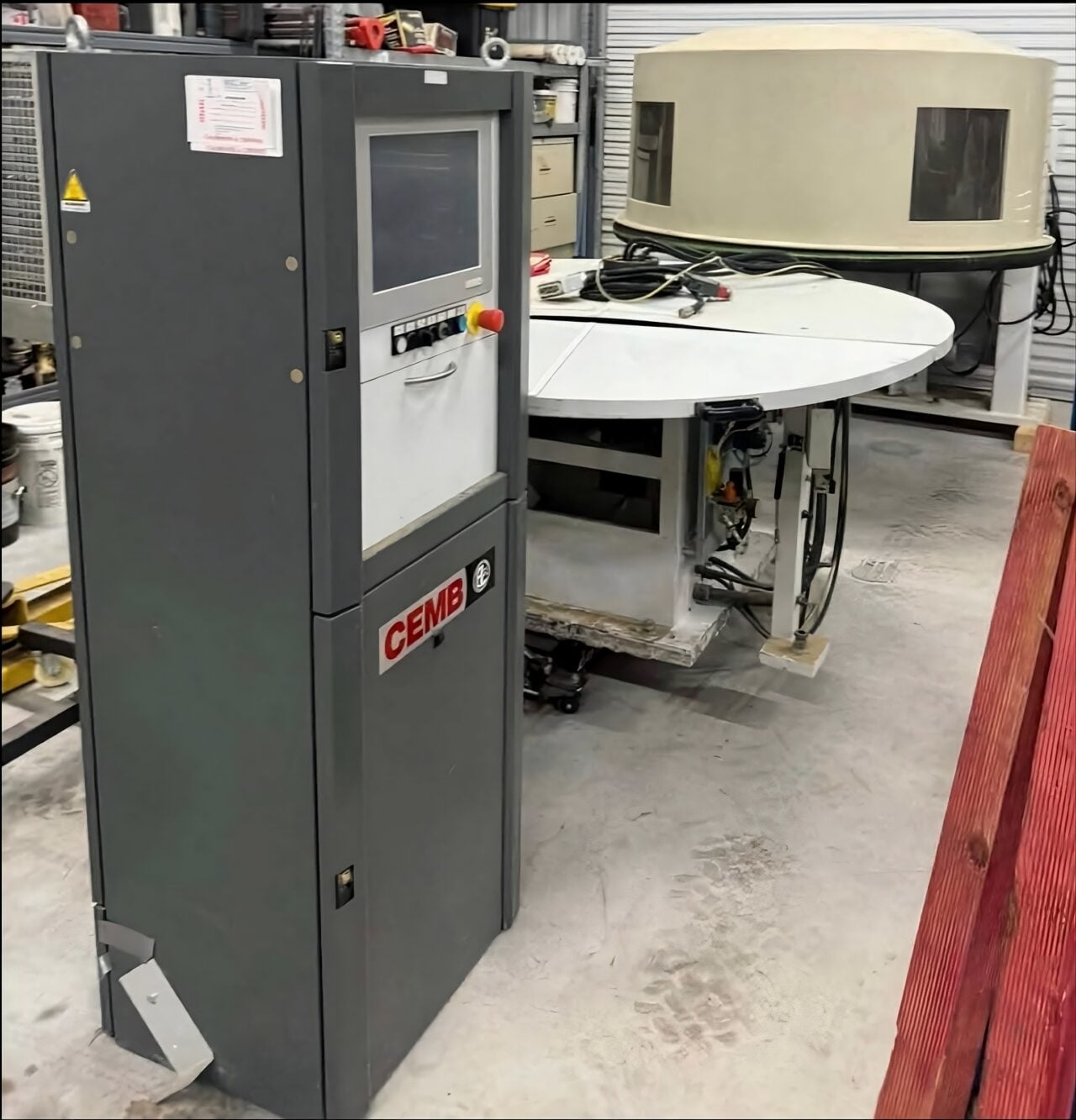 CEMB #VUBN-1000 (Aero), vertical balancing machine, N Series PC based Control, spindle lock, 2012 - Image 1