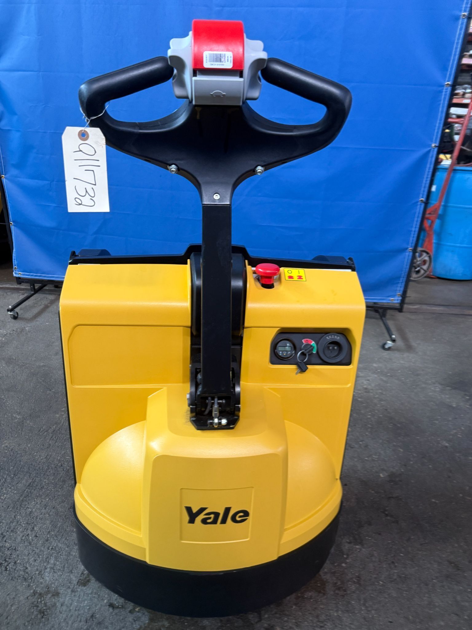 4500 lb. Yale #MPB045VG, electric walkie pallet jack, 48" forks, 2014 - Image 3
