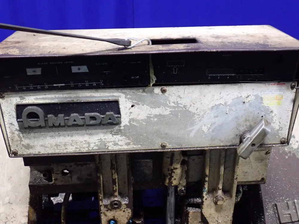 10" Amada #HFA-250, Horizontal Band Saw, w/Roller Conveyor, 230/400/460 V - Image 4