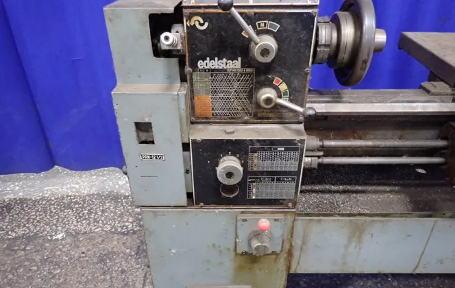 12.5" x 30" Edelstaal #PRN-12-1/2, Lathe, w/Tail Stock, Compound Rest, & digital read out, 1" Bore - Image 6