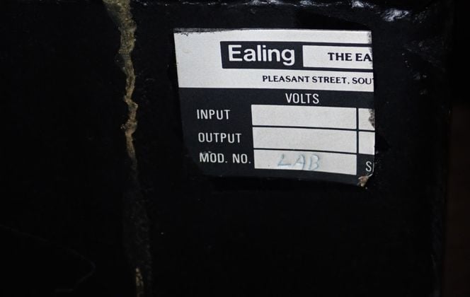 Ealing #LAB, Optical Table, 71" x 47" capacity - Image 3