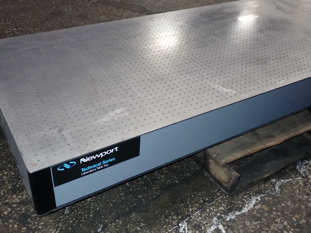 Newport #Technical-Series, Optical Table, 96" x 36" capacity - Image 5