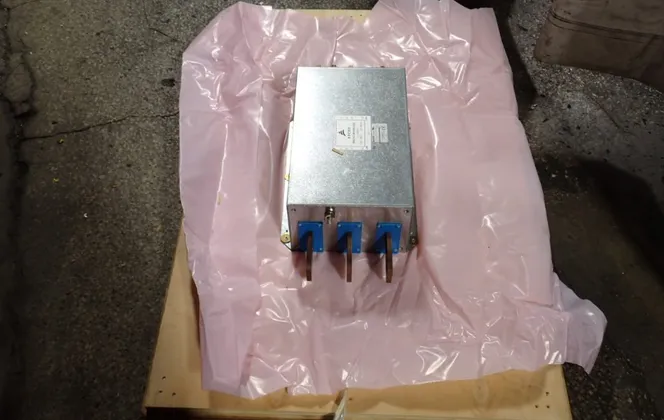 Rexroth #HNF01.1A-P2K0-R1200-A-480-NNNN, Filter Module, 3 Phase, 1200 Amps, 400-480 VAC - Image 4