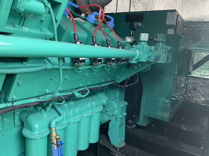 750 KW Cummins #C750N6, natural gas generator set, 277/480 Volts, 3-phase, GTA50E engine, 2026, new - Image 7