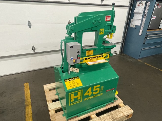 3" x 3" x 3/8" Uni-Hydro #45-14, 3-Station Hydraulic Ironworker, 45 ton, 14" bar shear, 6" throat depth - Image 7