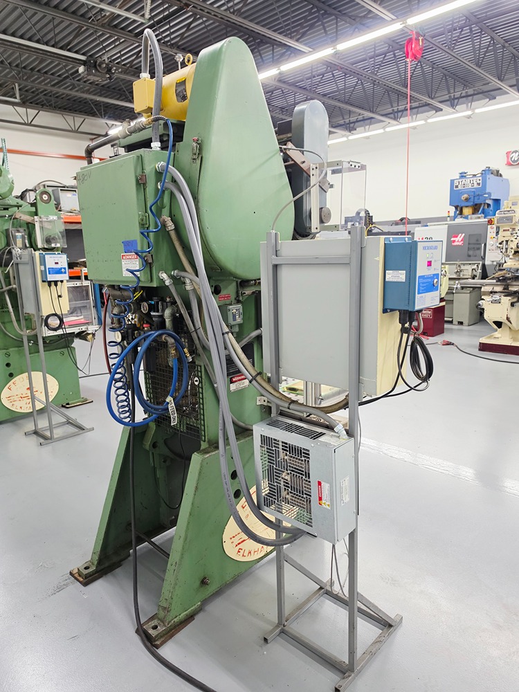 32 Ton, Federal #32, OBI Back Geared Punch Press, 15" x 24" bed, 3" stroke, 9.5" shut height, 2" slide - Image 7