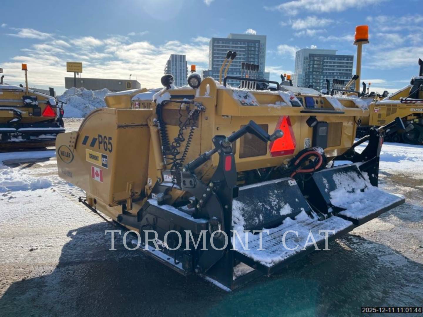 Weiler P65, Asphalt Paver, 631 hours, S/N: P651053, 2021 - Image 4
