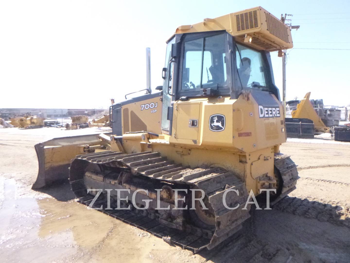 Deere & Co 700J LGP, 10495 hours, S/N: T0700JX115853, 2005 - Image 4
