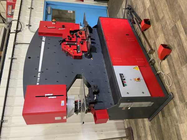 6" x 6" x 1/2" JMT #IW-110/180T-BTD, hydraulic ironworker, 120 ton, 7.5 HP, college machine - Image 1