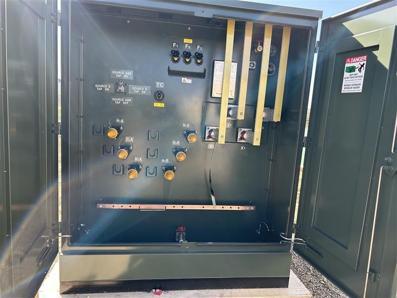 2500 KVA 24940 Delta Primary, 480Y Secondary, Daelim, Station - Image 4