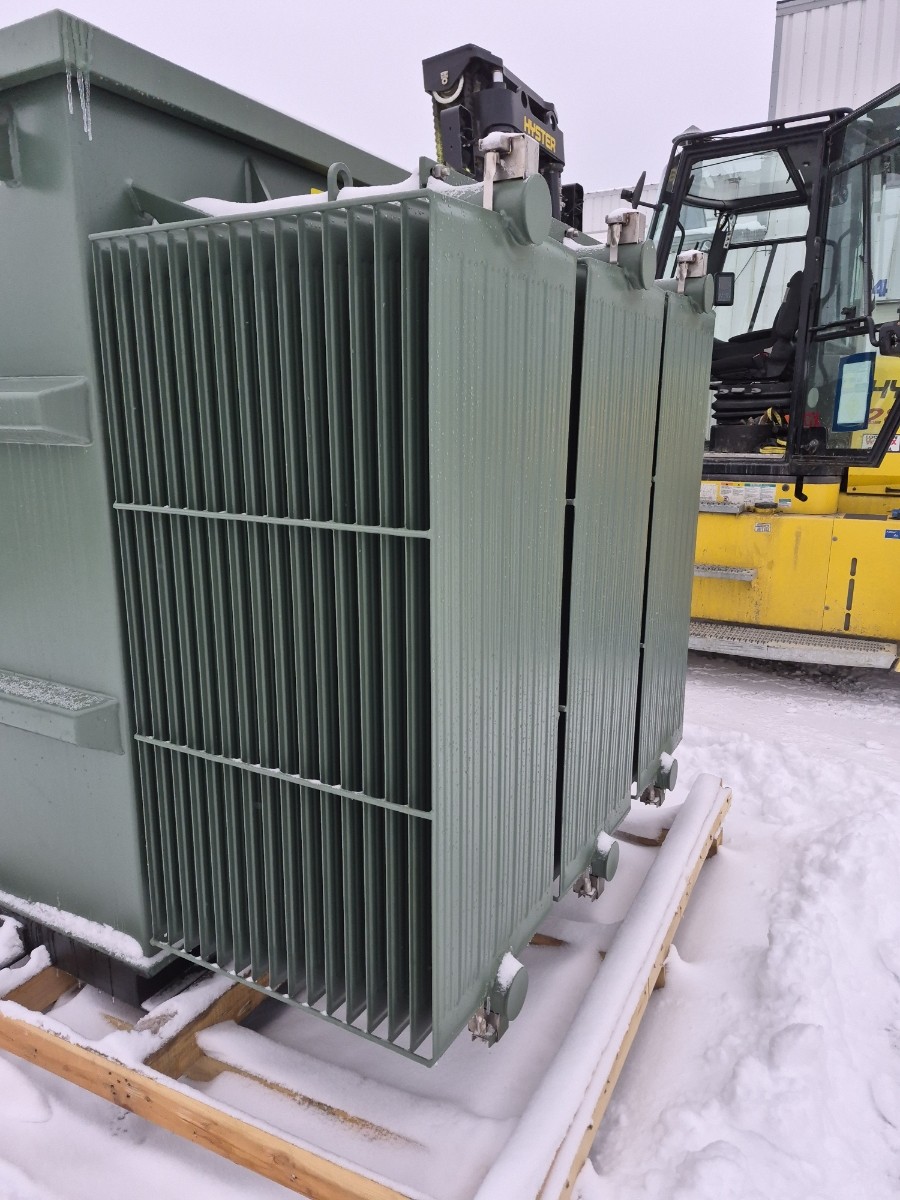 2500 KVA 24940 Delta Primary, 600Y Secondary, Daelim, Station - Image 3