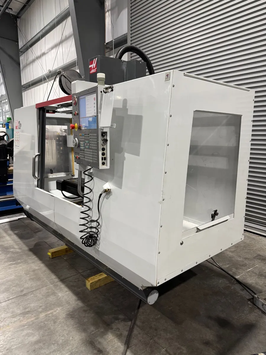Haas #TM-2P, Vertical Machining Center, 3-Axis, 40" X, 16" Y, 16" Z, 10.5" x 57.75" Table, 7.5 HP, 6000 RPM - Image 3
