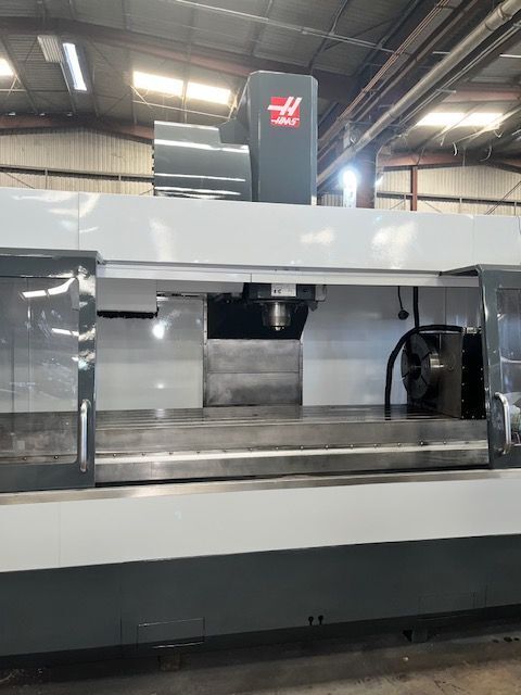 Haas #VF-12/50, Vertical Machining Center, 4-Axis, 150" X, 32" Y, 30" Z, 28" x 150" Table, 30 HP, 7500 RPM - Image 4