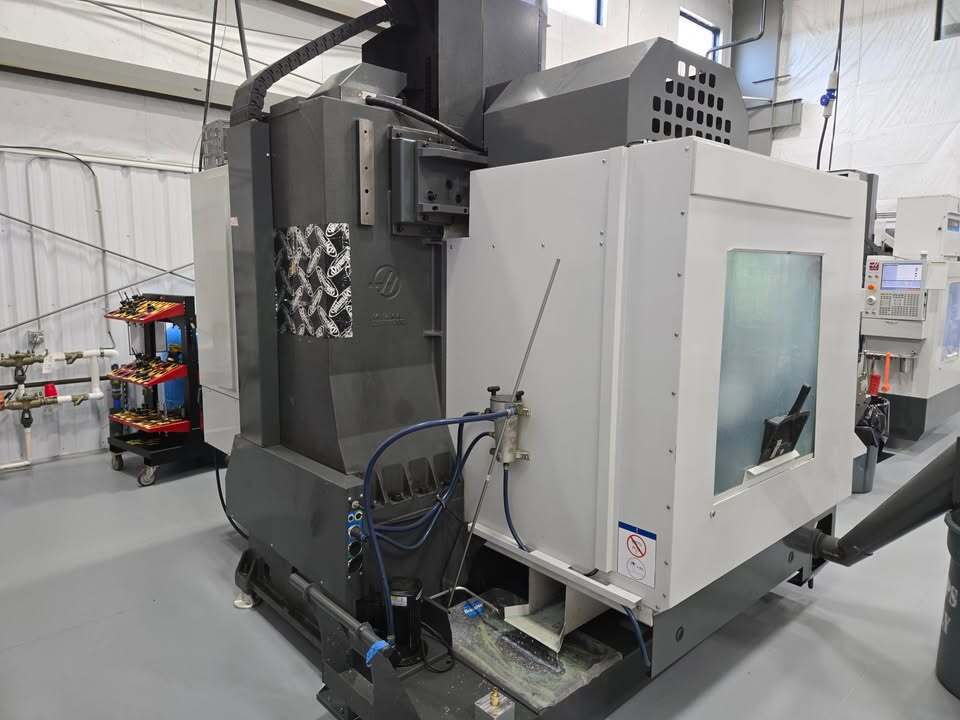 Haas #VF-3YT, Vertical Machining Center, 3-Axis, 40" X, 26" Y, 25" Z, 25" x 54" Table, 30 HP, 8100 RPM, CAT - Image 3