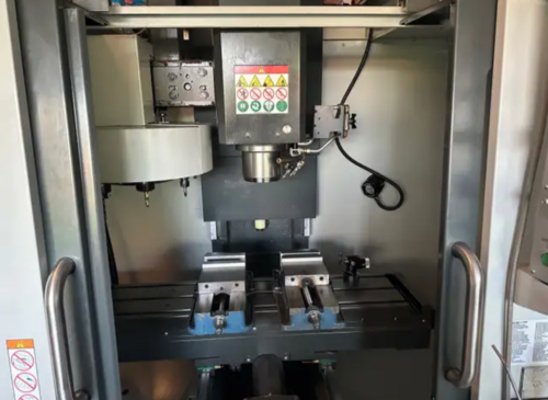 Haas #TM-1P, Vertical Machining Center, 3-Axis, 30" X, 12" Y, 16" Z, 10.5" x 47.75" Table, 7.5 HP, 6000 RPM - Image 4