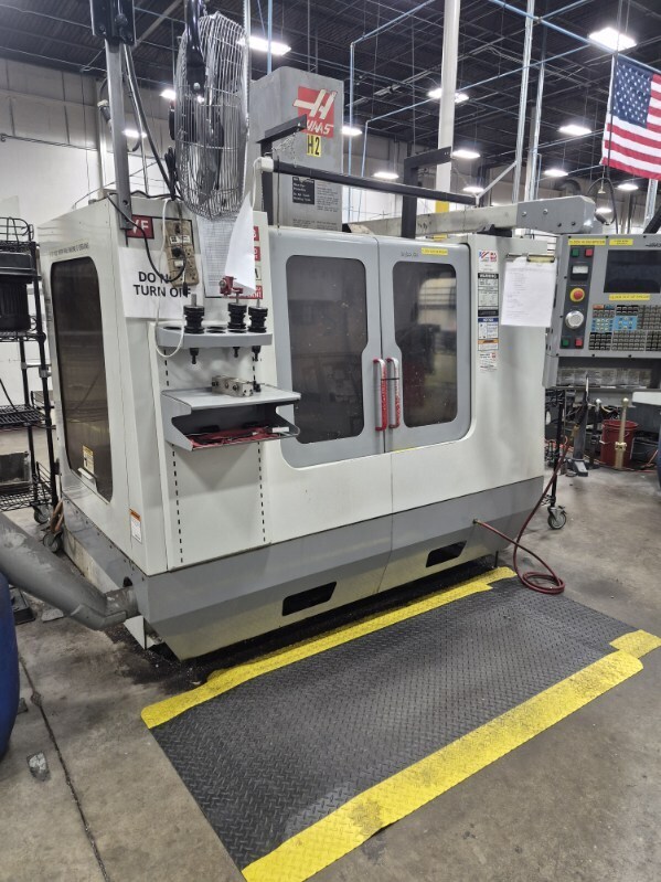 Haas #VF-2B, Vertical Machining Center, 30" X, 16" Y, 20" Z, 14" x 36" Table, 20 HP, 7500 RPM, 24 automatic - Image 2