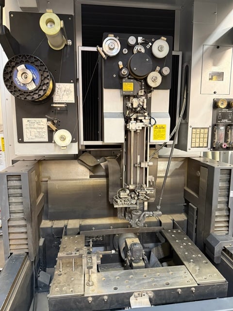 Sodick #AQ327L, Wire Electrical Discharge Machine, 14.5" X, 10.6" Y, 9.8" Z, 770 lbs. Work piece, 200/220 - Image 2