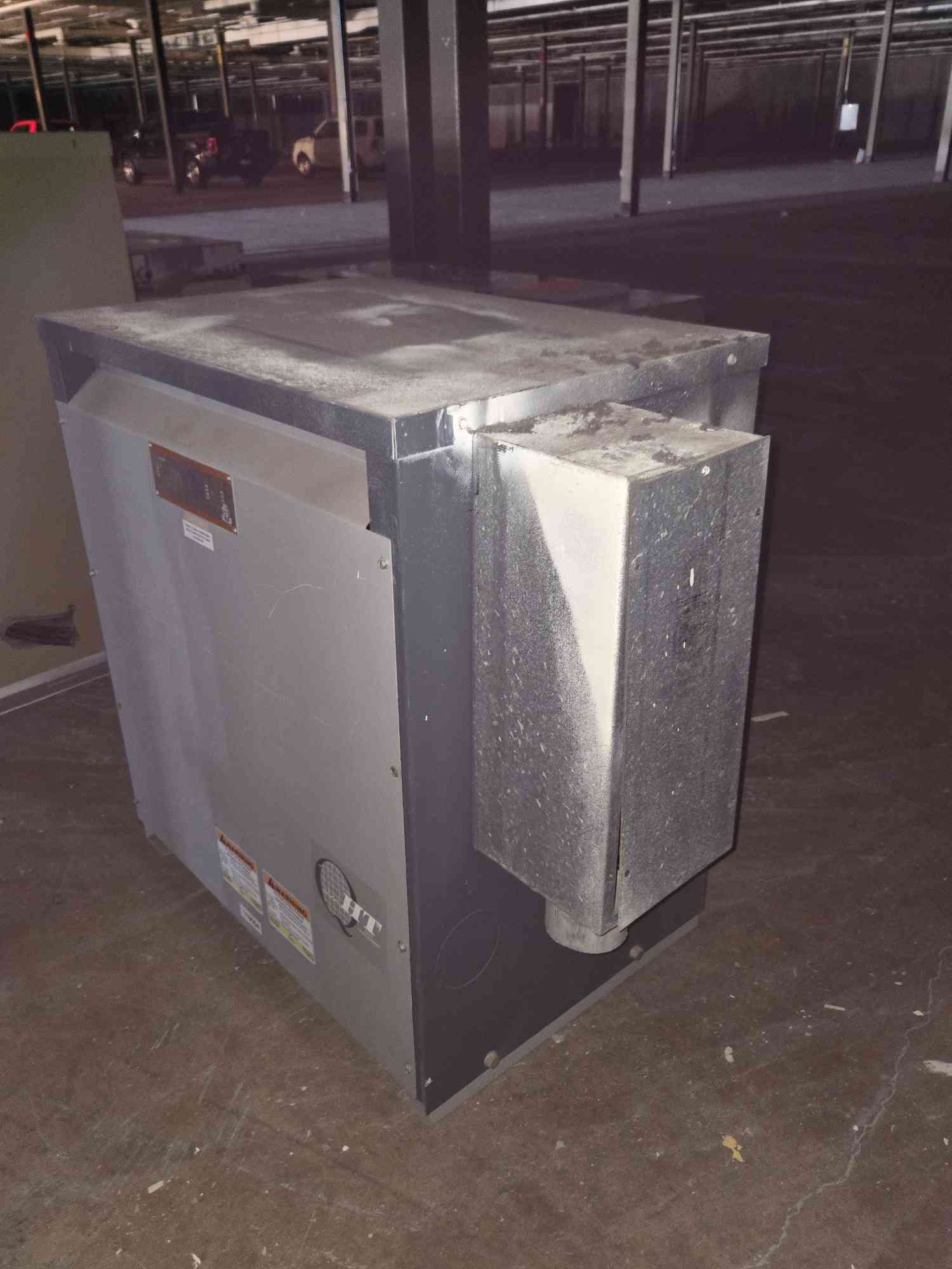 112.5 KVA, 480 Primary, 208Y/120 Secondary General Electric #9T23A3875, Dry Type Transformer, 3 Phase - Image 3