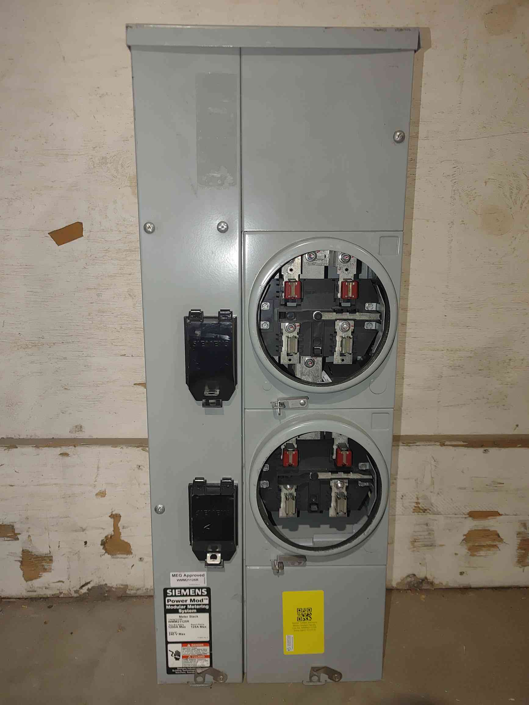 125 Amp. Siemens #WMM21125R, Power Mod 2-Gang Meter Stack, 1200A Bus ...