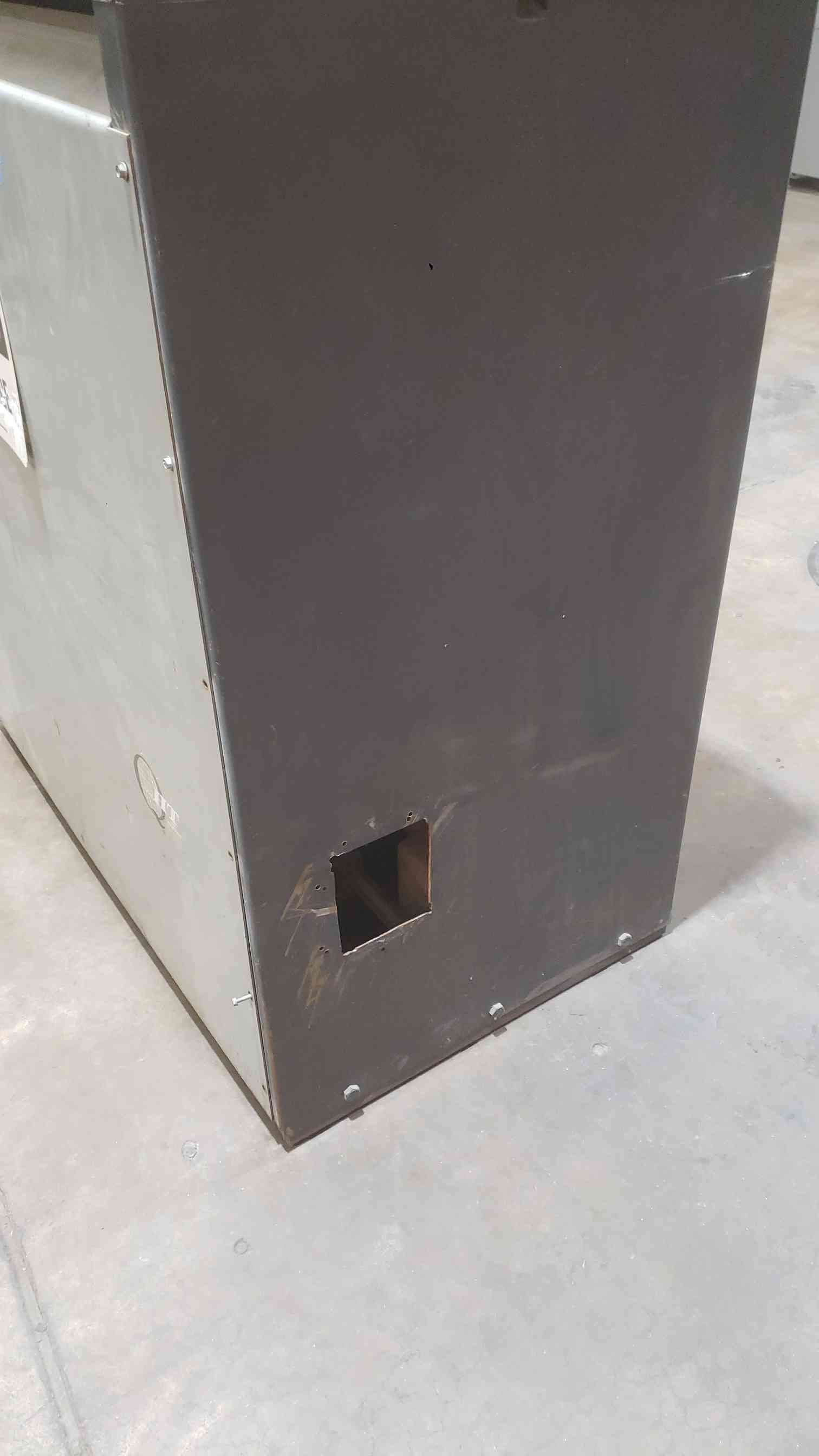 500 KVA, 480 Primary, 208/120 Secondary General Electric #9T23A3879, Dry Type Transformer, 3 Phase - Image 3