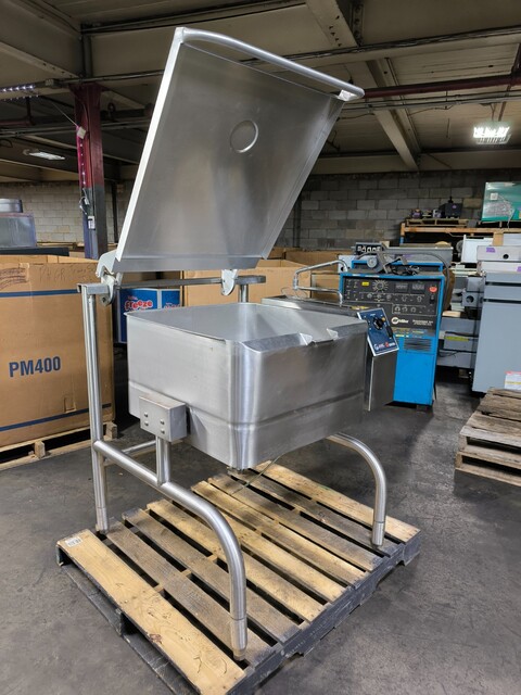 Groen #BPP-30E, Tilt Skillet, 11.5 kW, 208 VAC, 3PH, AS IS - Image 1