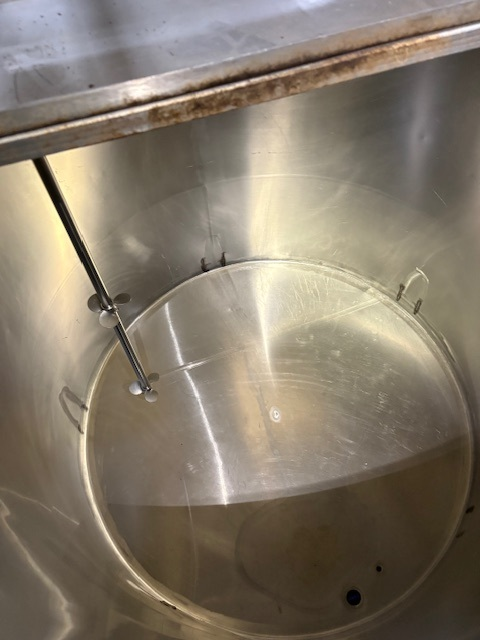 1775 gallon Stainless Steel tank W/ Mixer for sale - Image 3