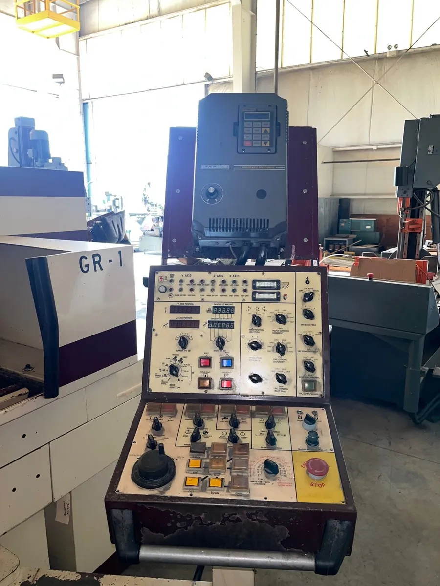 24" x 60" Chevalier #FSG-2460TX, Reciprocating Surface Grinder, 24" x60" table, 3960 lb. load, 15 HP, EM - Image 4