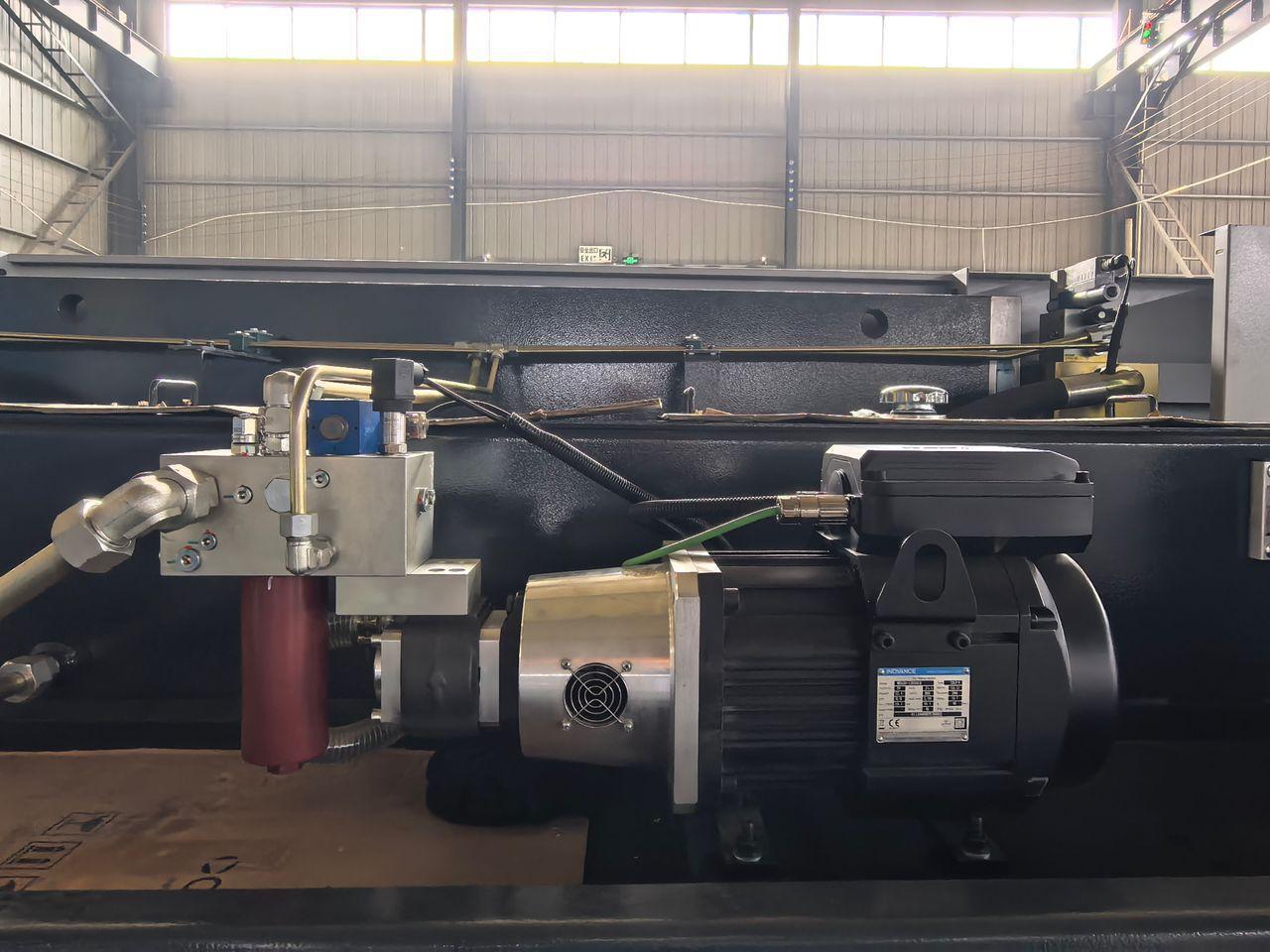 143 Ton, KRRAS #FCNC-130T3200, x, 10.5' overall, 114" between housing, 7.9" stroke, 17.1" daylight, 15.7" - Image 3