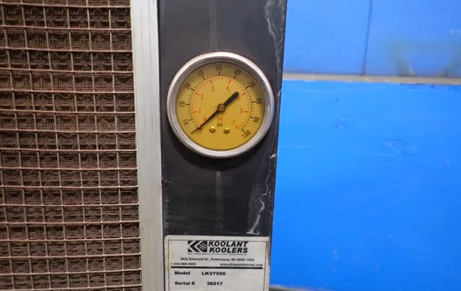 Koolant Koolers #LKV7500, Chiller, R407C, 7.5 HP Compressor, 2 HP Pump, 460 V. - Image 2