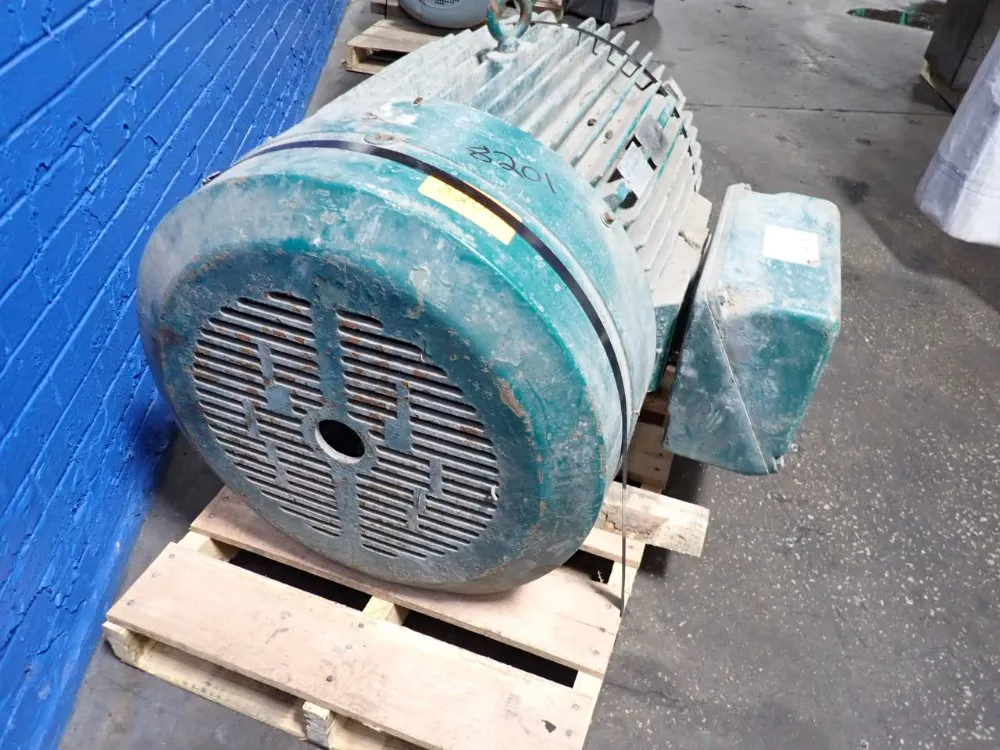 200 HP 1785 RPM Reliance Electric, Motor, Frame 445T, 3 Phase, 60 Hz, 230 Amps, 460 Volts - Image 3