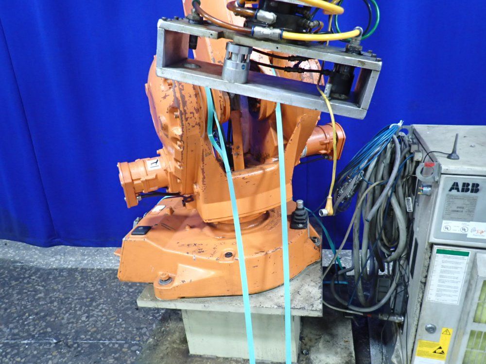 ABB VIRB2400-M2000, Robot, 4.5 kVA, 475 V., 13828 hours, 2002 - Image 2