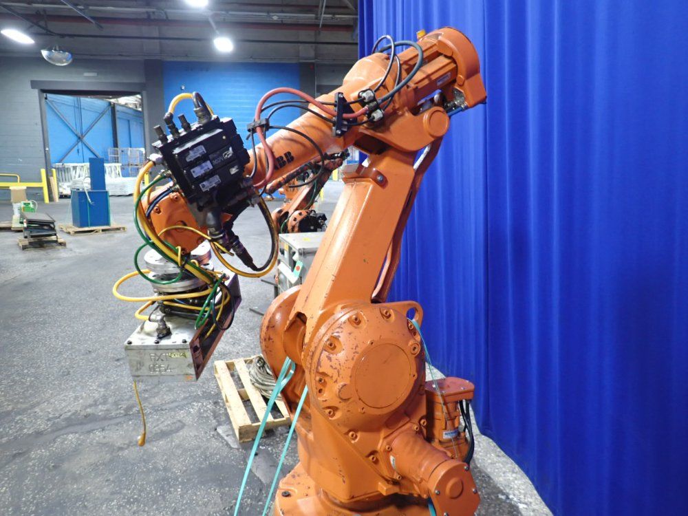 ABB VIRB2400-M2000, Robot, 4.5 kVA, 475 V., 13828 hours, 2002 - Image 4