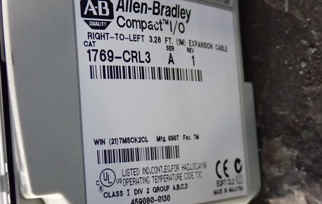 Allen-Bradley #1769-CRL3, Right-to-Left Bus Expansion Cable, w/Key, 3.28 ft. Cable - Image 5