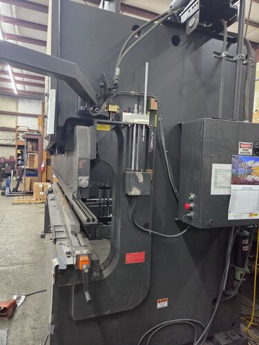 325 Ton, Standard Industrial #AB325-12, CNC hydraulic press brake, 12' overall, 120" between housing, 8" - Image 5