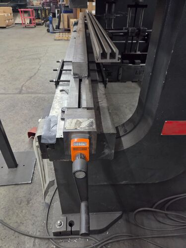 325 Ton, Standard Industrial #AB325-12, CNC hydraulic press brake, 12' overall, 120" between housing, 8" - Image 9