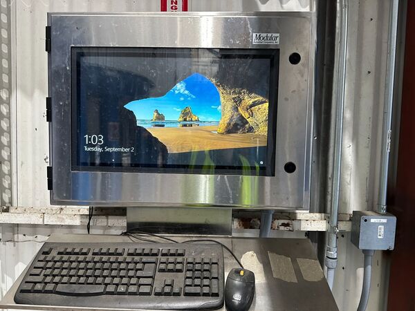 Modular, Industrial Computer w/ Stainless Steel Protection Cover - Image 3