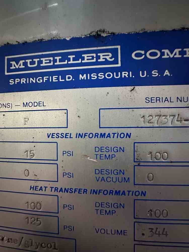 4340 gallon Mueller, Stainless Steel Jacketed Vertical Pressure Tank, 15 psi @ 100°F shell, 100 psi @ 100°F - Image 4