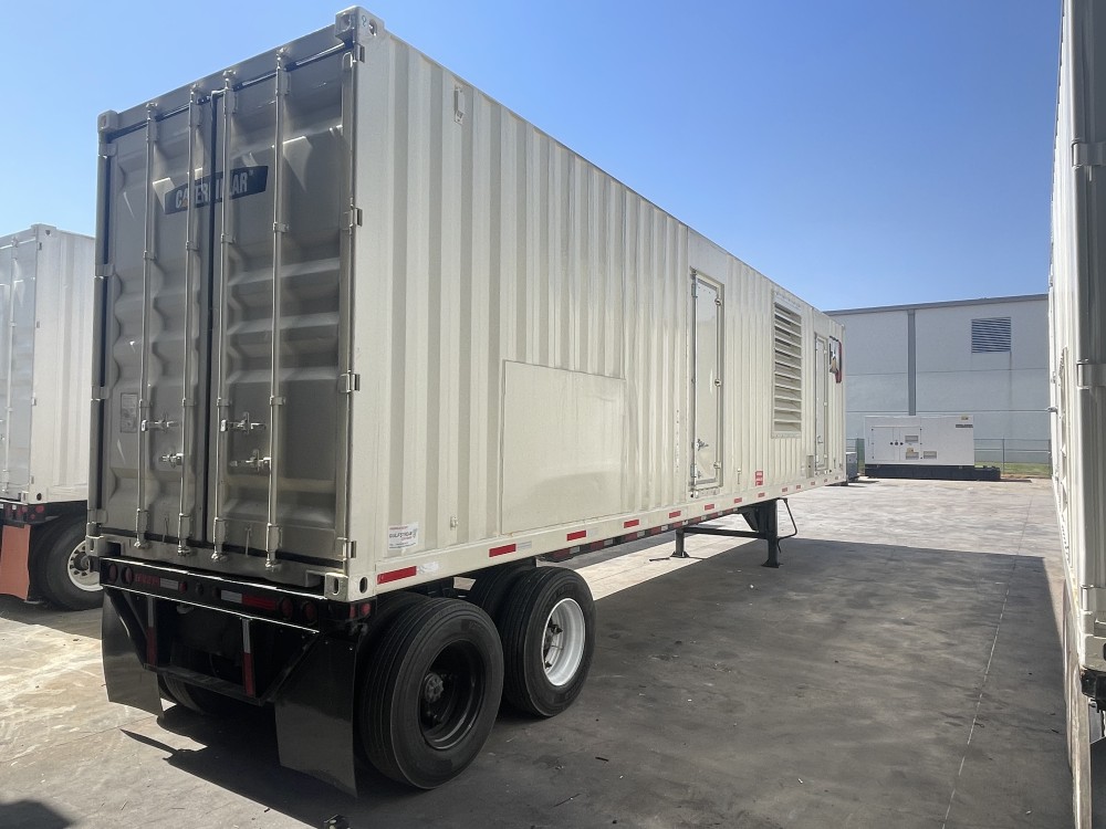 1100 KW Caterpillar #3512TA, Mounted in 2021 FUlly Customized 40' ISO Sound Attenuated Container, 480 Volts - Image 6